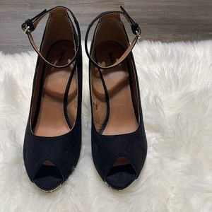 Target suede black wedges